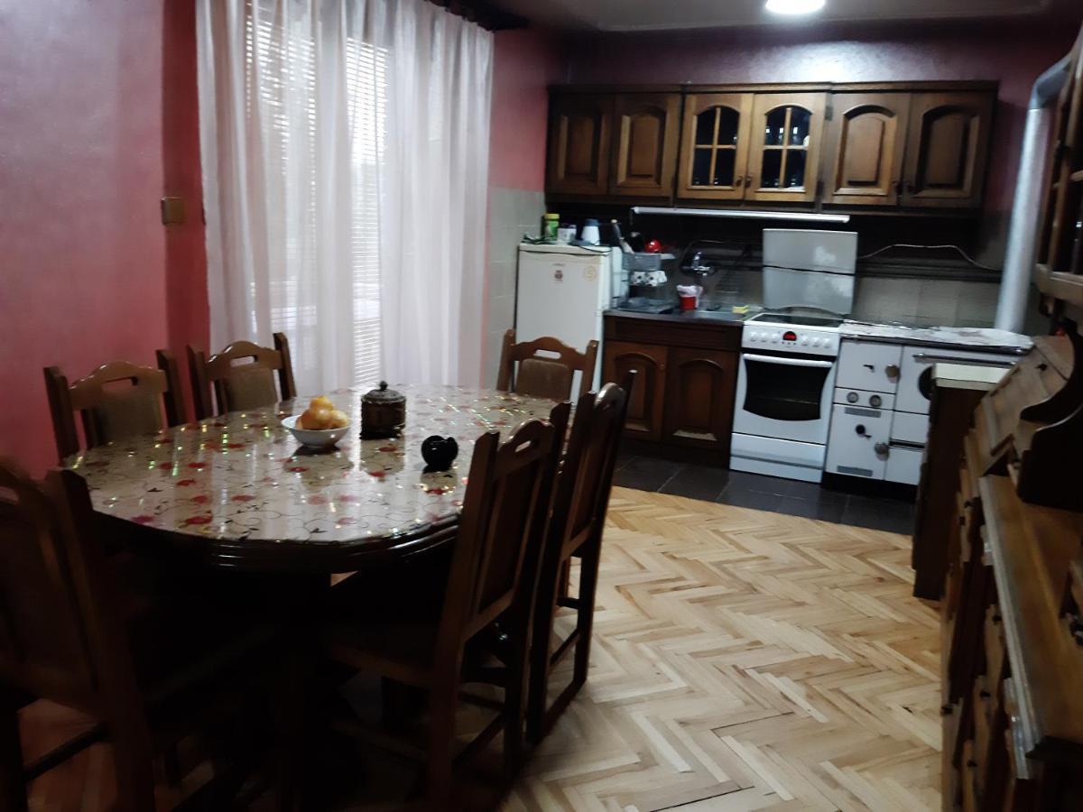Vila Mir Pirot Exterior photo
